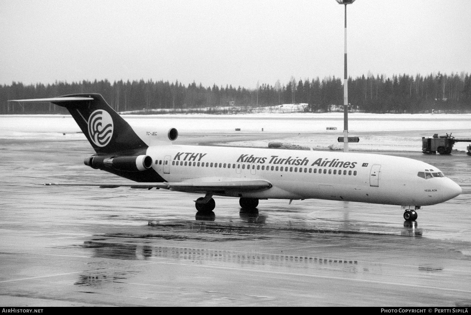 Aircraft Photo of TC-JEC | Boeing 727-228/Adv | KTHY Kibris Turkish Airlines | AirHistory.net #144176