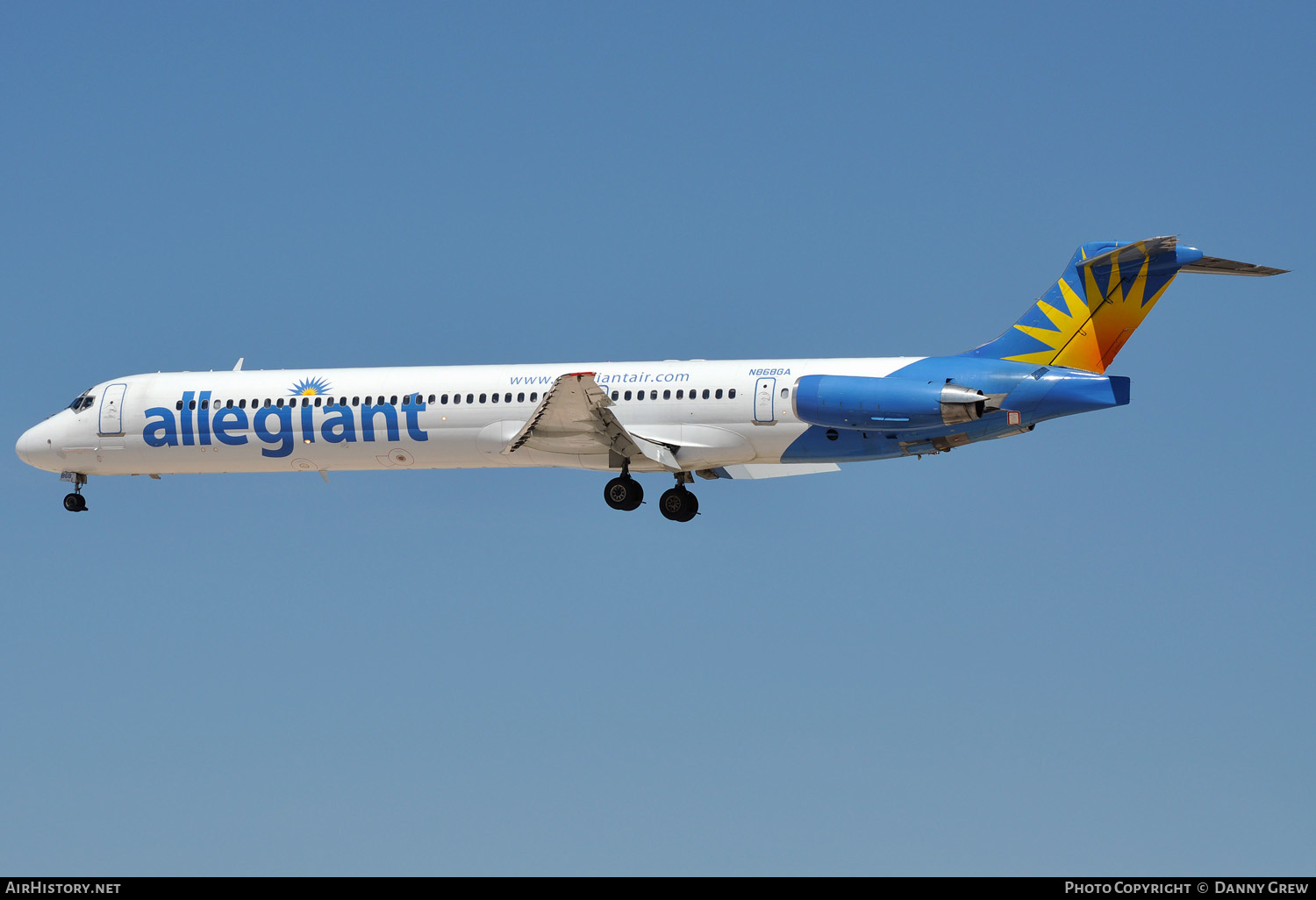 Aircraft Photo of N868GA | McDonnell Douglas MD-83 (DC-9-83) | Allegiant Air | AirHistory.net #144186