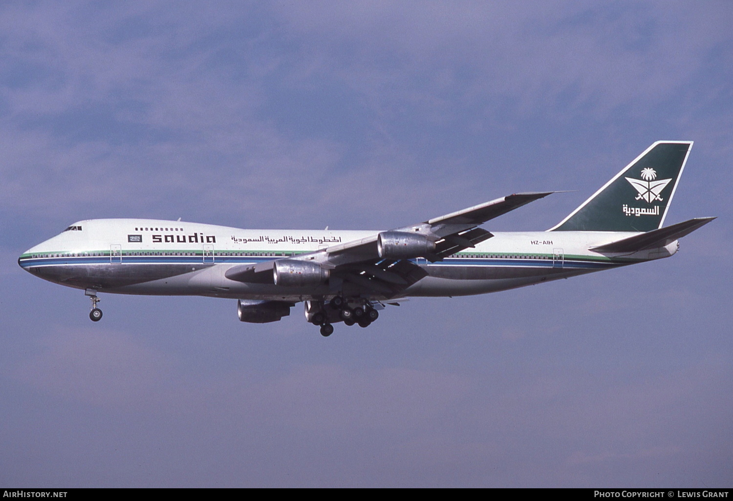 Aircraft Photo of HZ-AIH | Boeing 747-168B | Saudia - Saudi Arabian Airlines | AirHistory.net #144287