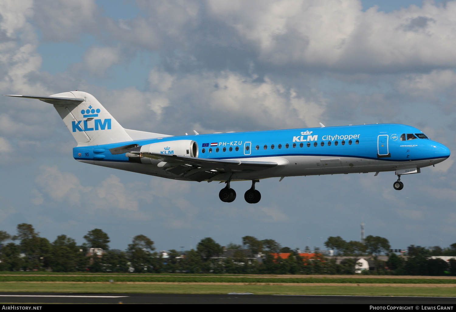 Aircraft Photo of PH-KZU | Fokker 70 (F28-0070) | KLM Cityhopper | AirHistory.net #144294