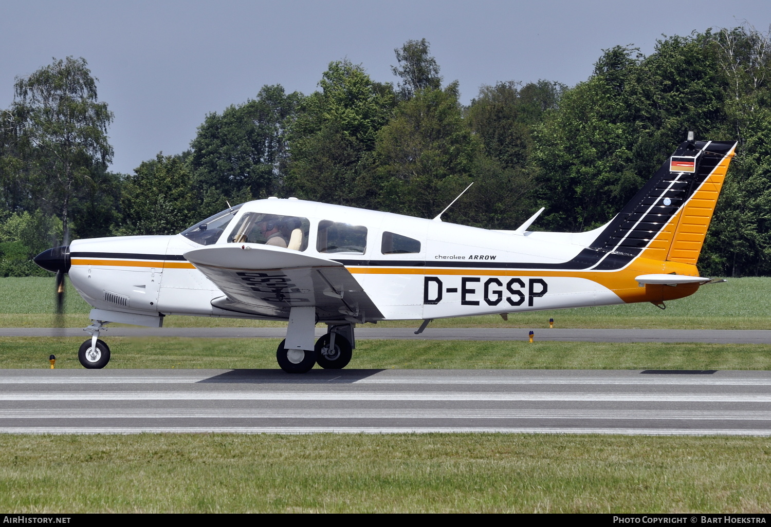 Aircraft Photo of D-EGSP | Piper PA-28R-200 Cherokee Arrow II | AirHistory.net #144317