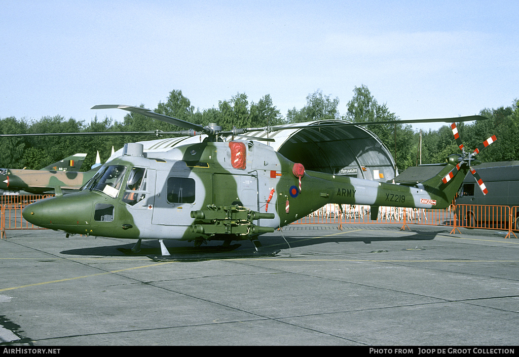 Aircraft Photo of XZ219 | Westland WG-13 Lynx AH7 | UK - Army | AirHistory.net #144323