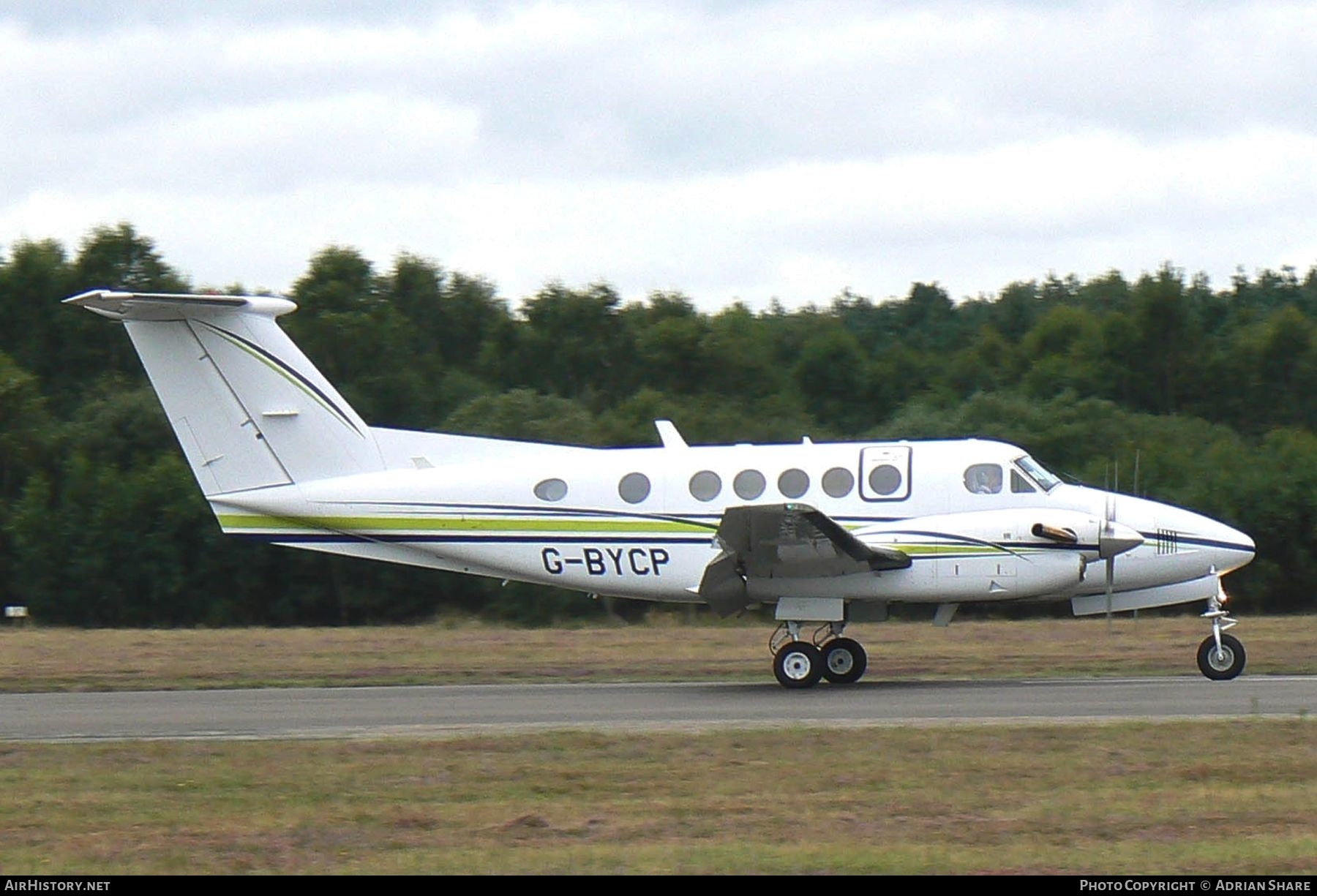 Aircraft Photo of G-BYCP | Beech B200 Super King Air | London Executive Aviation - LEA | AirHistory.net #144326