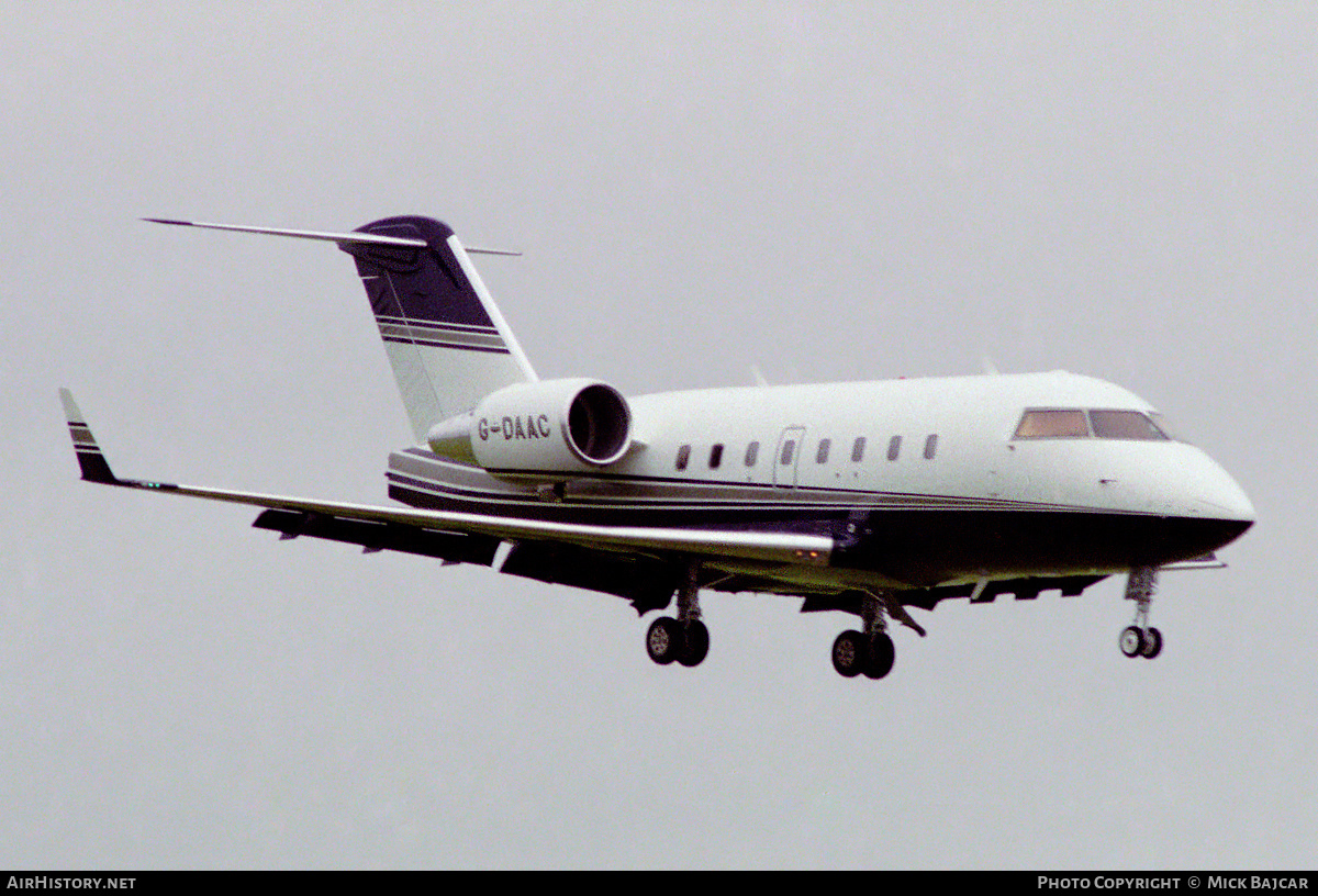 Aircraft Photo of G-DAAC | Bombardier Challenger 604 (CL-600-2B16) | AirHistory.net #144329
