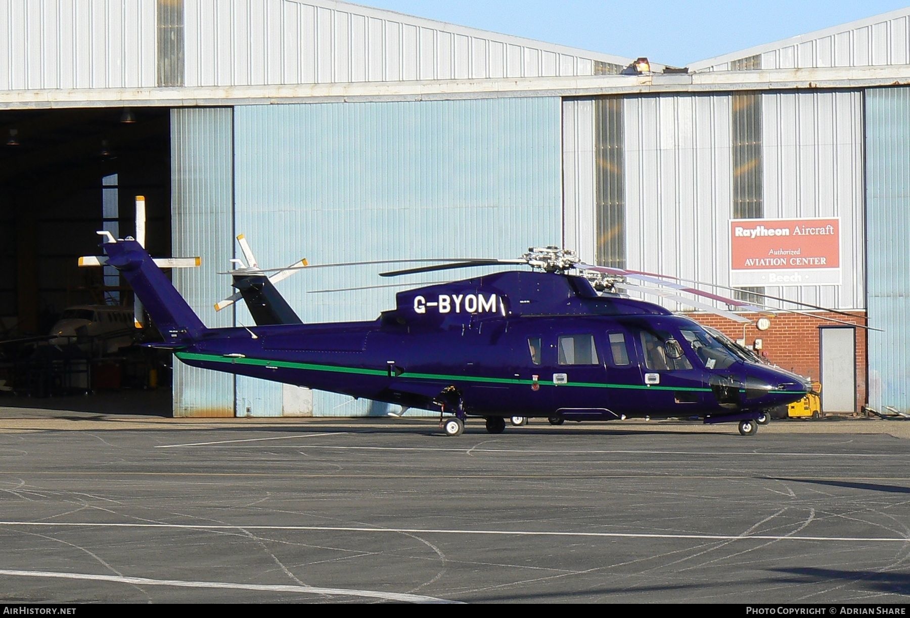 Aircraft Photo of G-BYOM | Sikorsky S-76C | AirHistory.net #144330