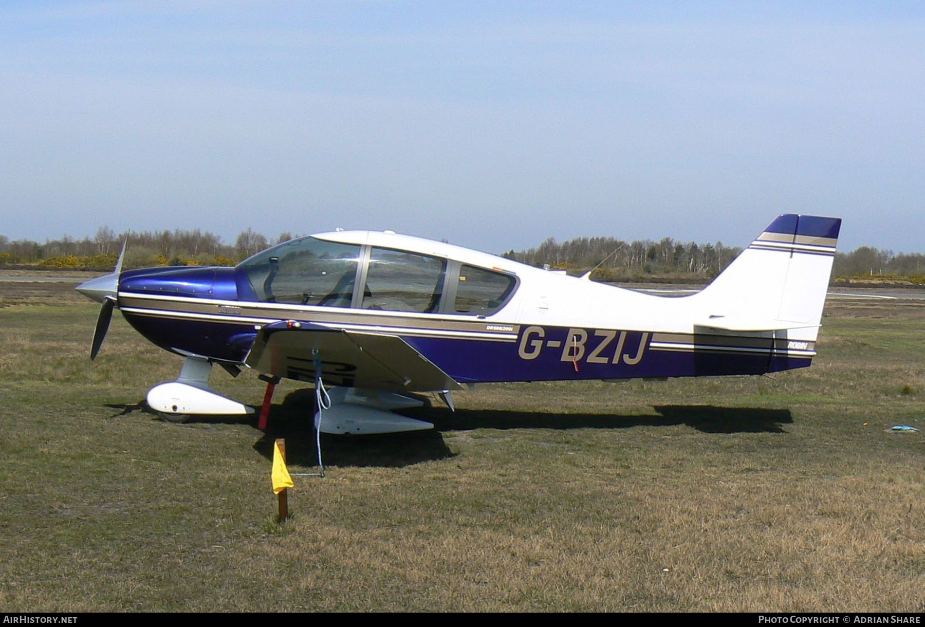 Aircraft Photo of G-BZIJ | Robin DR-500-200I President | AirHistory.net #144355