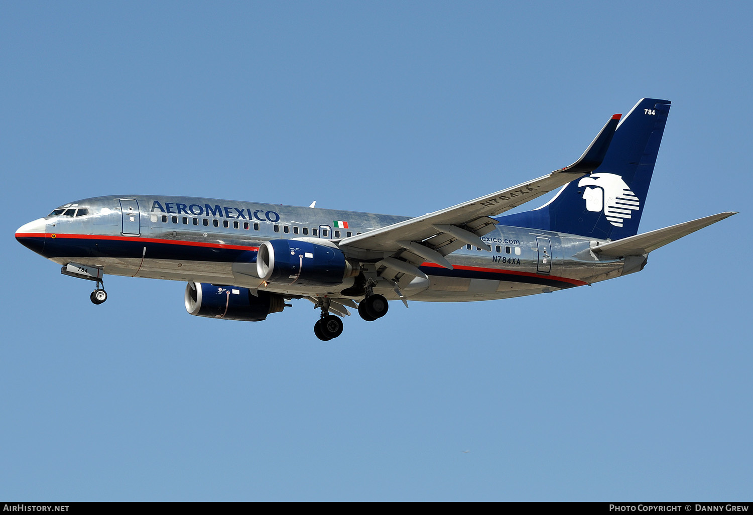 Aircraft Photo of N784XA | Boeing 737-752 | AeroMéxico | AirHistory.net #144455