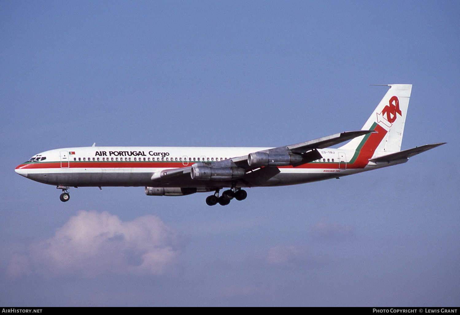 Aircraft Photo of CS-TBJ | Boeing 707-373C | TAP Air Portugal Cargo | AirHistory.net #144544