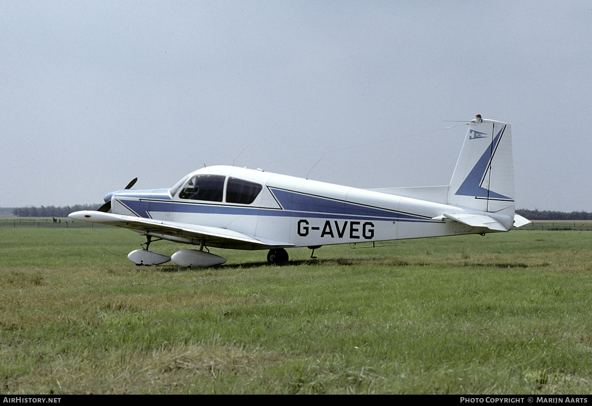 Aircraft Photo of G-AVEG | SIAI-Marchetti S-205-18F | AirHistory.net #144584
