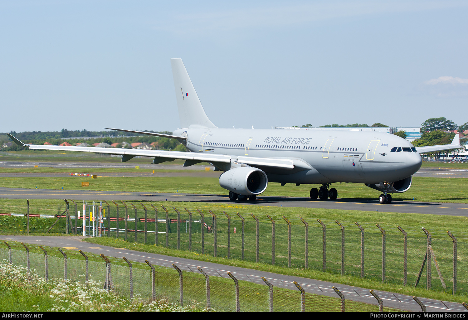 Aircraft Photo of ZZ330 | Airbus A330 Voyager KC2 (A330-243MRTT) | UK - Air Force | AirHistory.net #144587