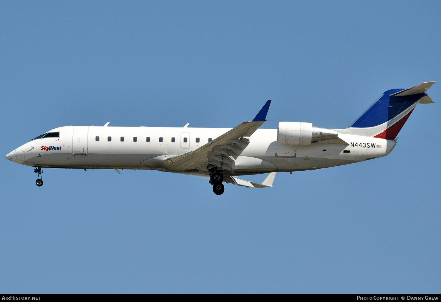 Aircraft Photo of N443SW | Bombardier CRJ-200ER (CL-600-2B19) | SkyWest Airlines | AirHistory.net #144593