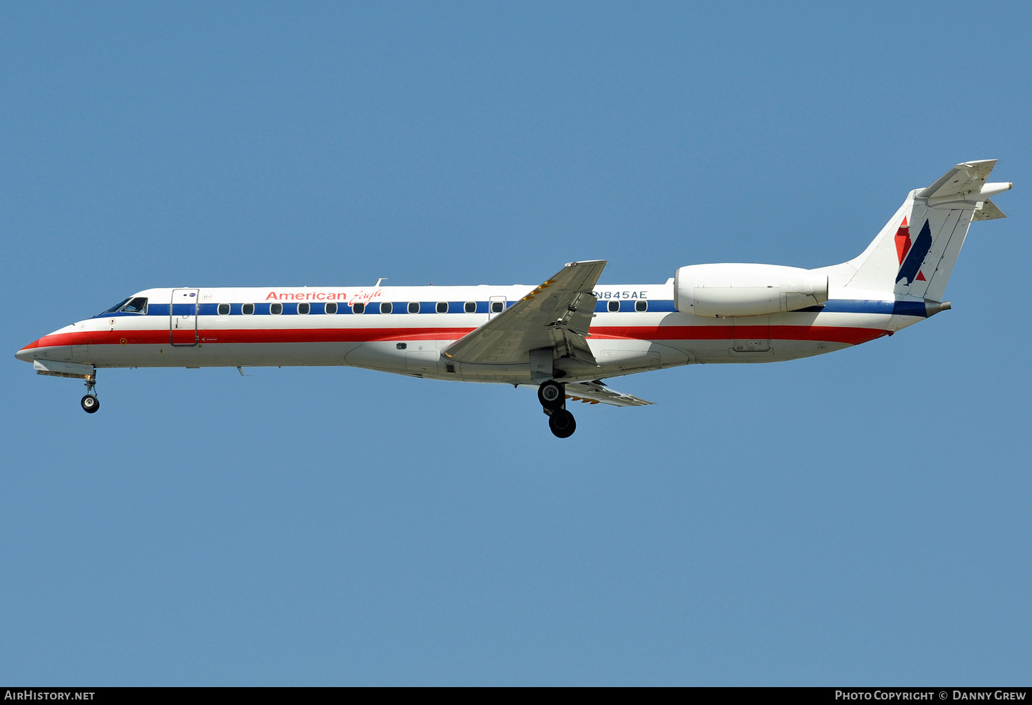Aircraft Photo of N845AE | Embraer ERJ-140LR (EMB-135KL) | American Eagle | AirHistory.net #144599