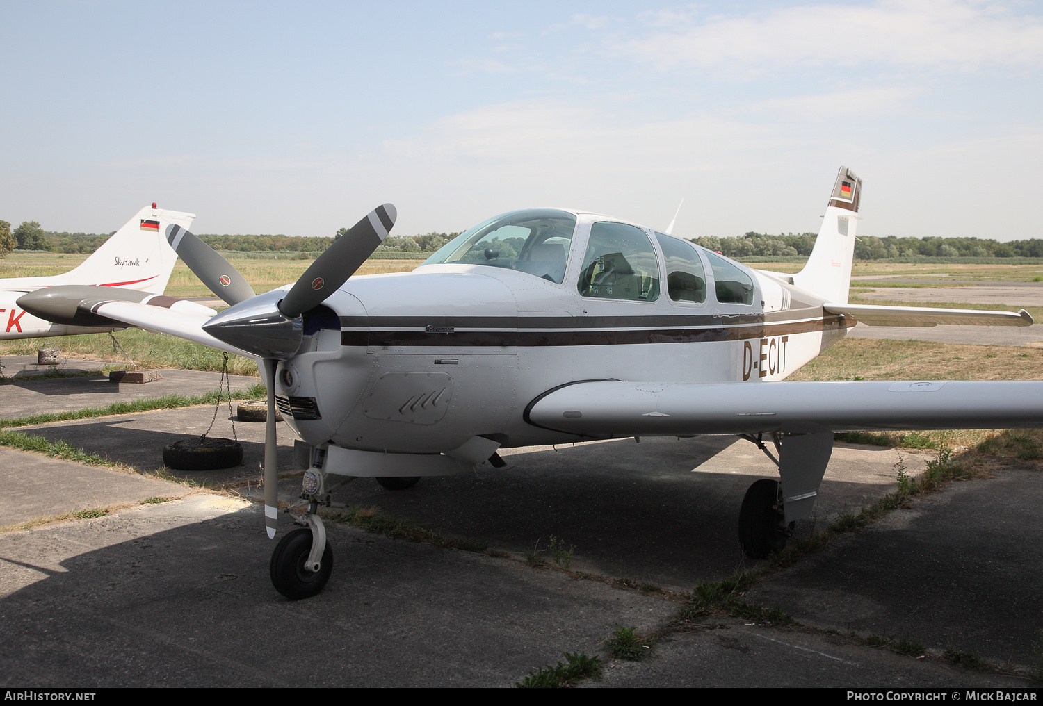 Aircraft Photo of D-ECIT | Beech F33A Bonanza | AirHistory.net #144638