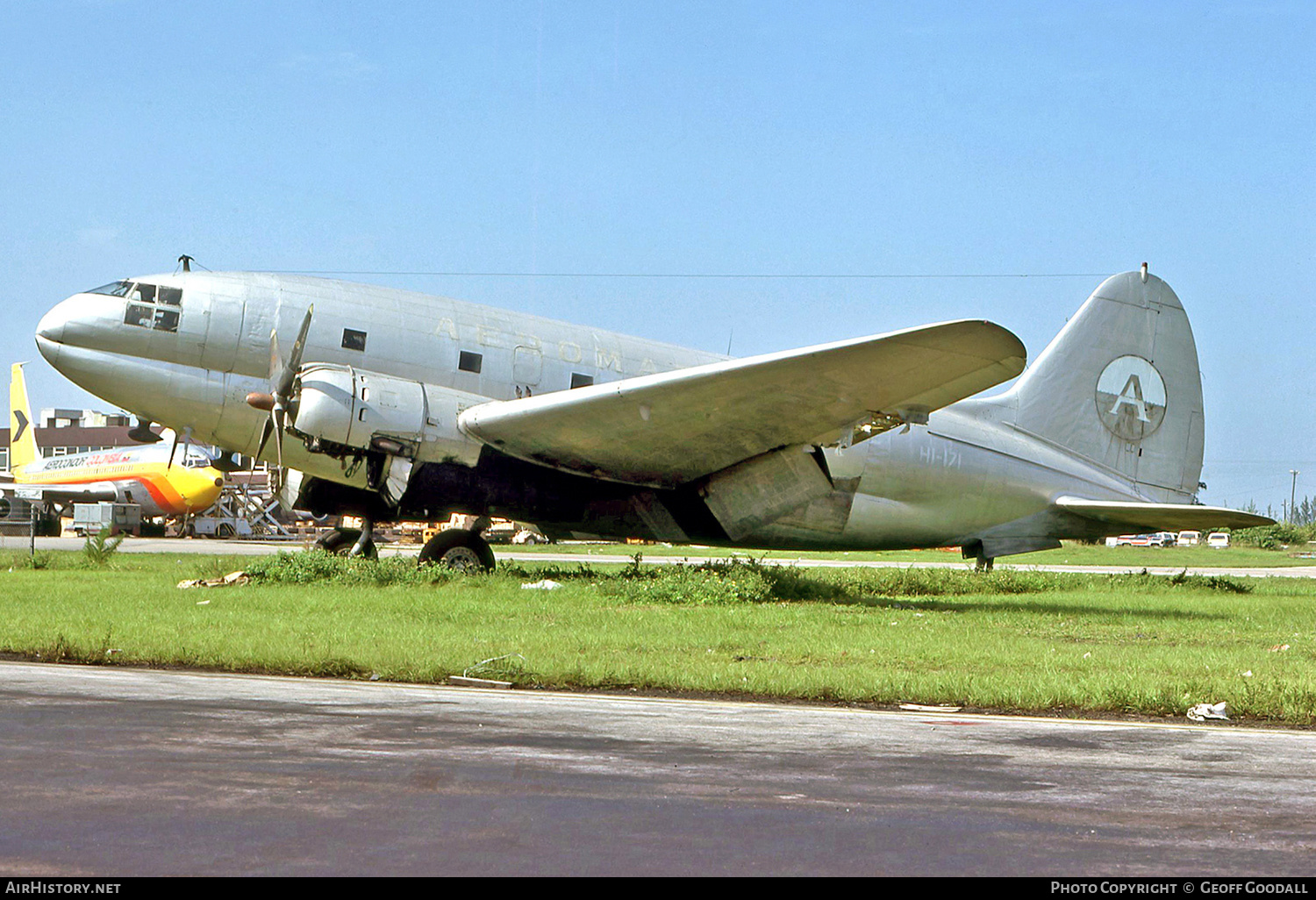 Aircraft Photo of HI-171 | Curtiss C-46A Commando | Aeromar Cargo Airlines | AirHistory.net #144667