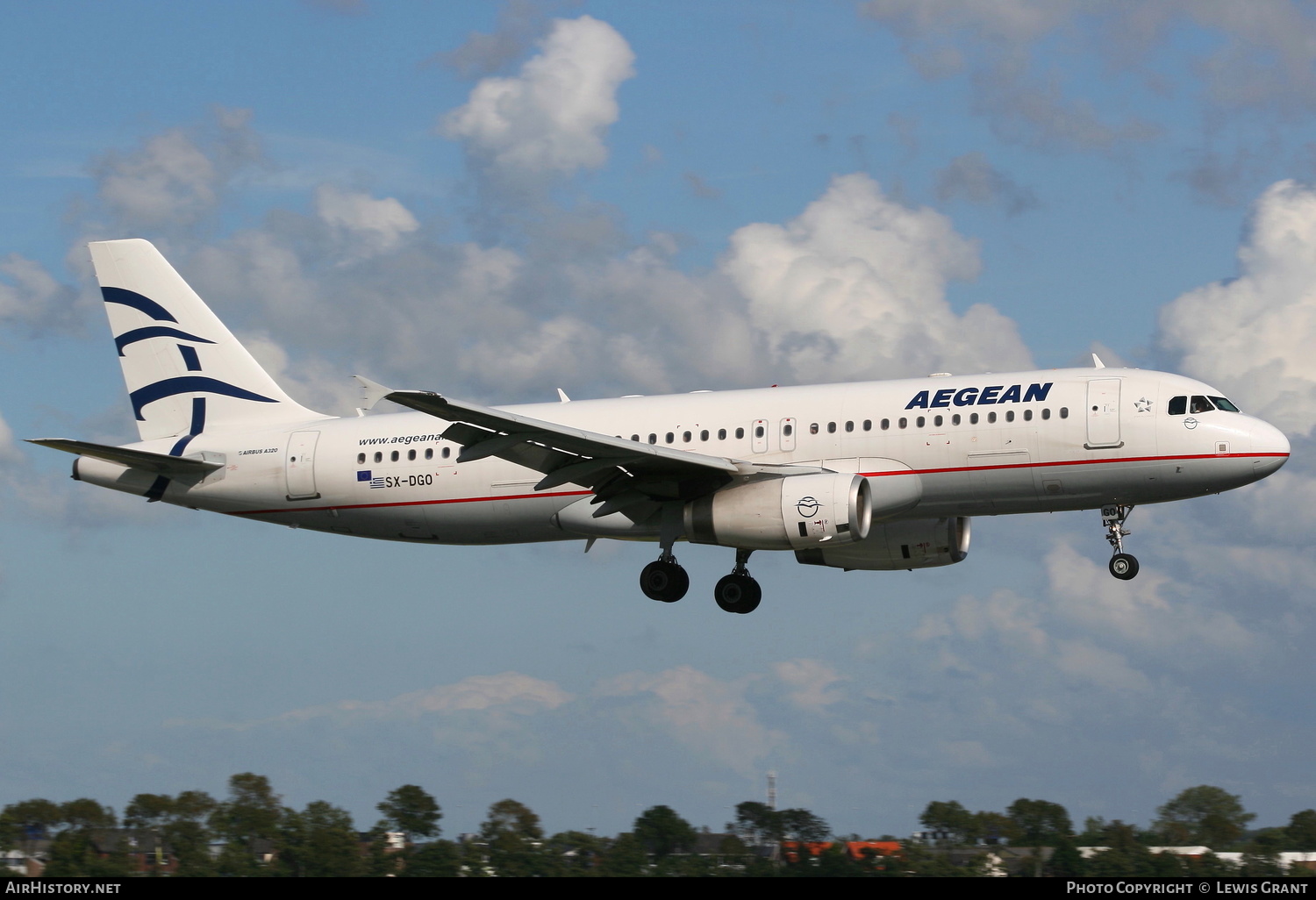 Aircraft Photo of SX-DGO | Airbus A320-232 | Aegean Airlines | AirHistory.net #144755