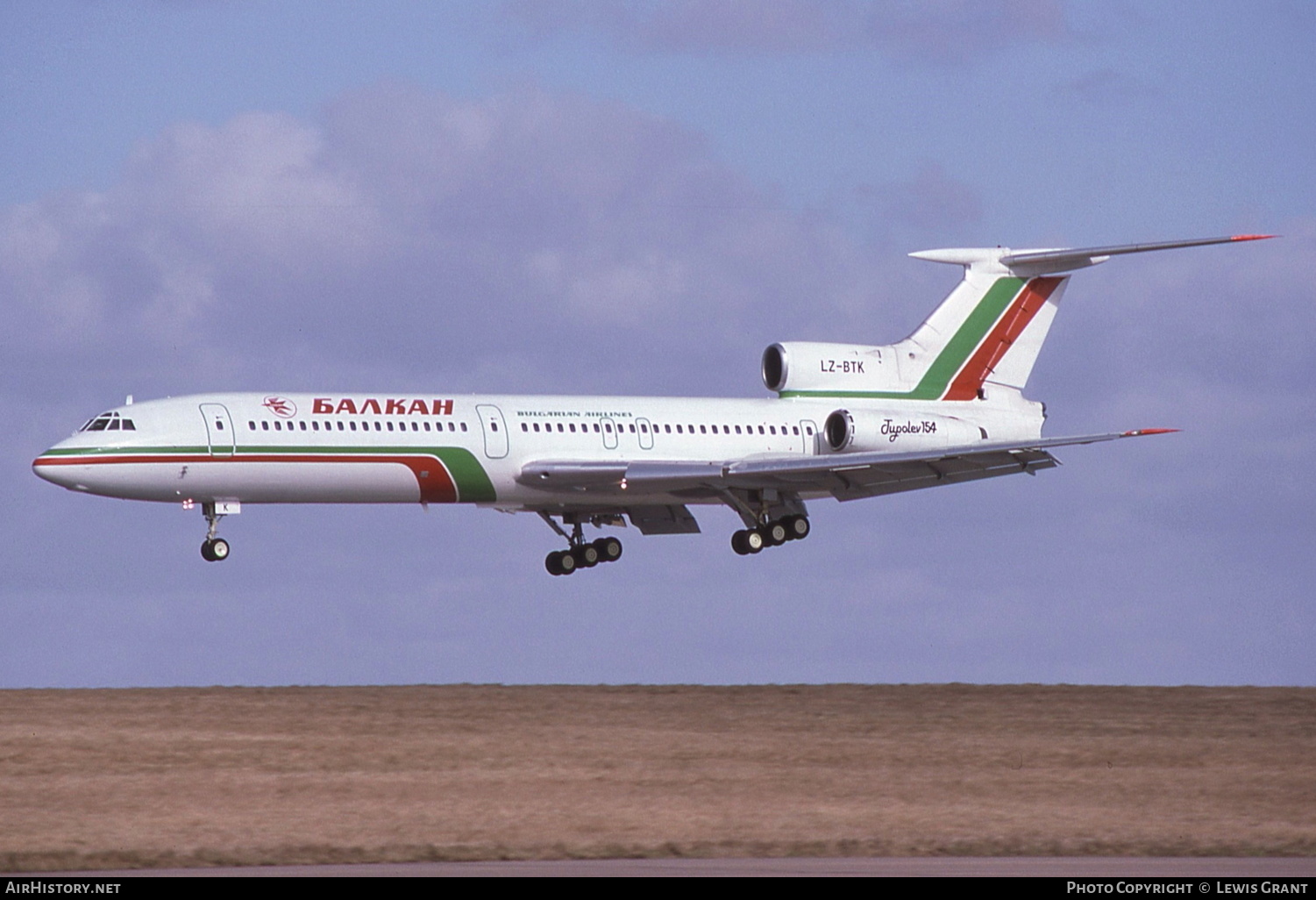 Aircraft Photo of LZ-BTK | Tupolev Tu-154B | Balkan - Bulgarian Airlines | AirHistory.net #144765