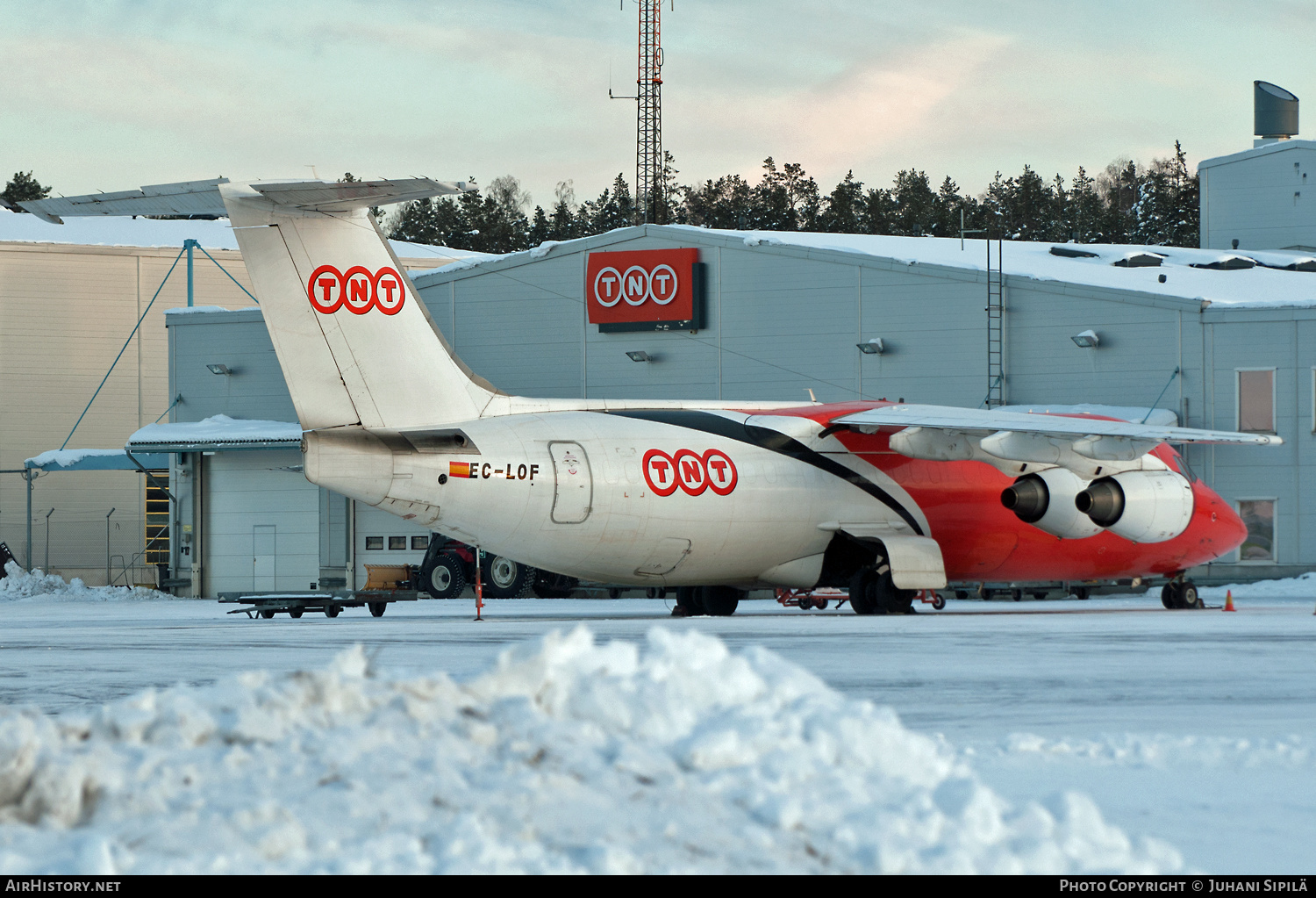 Aircraft Photo of EC-LOF | British Aerospace BAe-146-300QT Quiet Trader | TNT Airways | AirHistory.net #144767