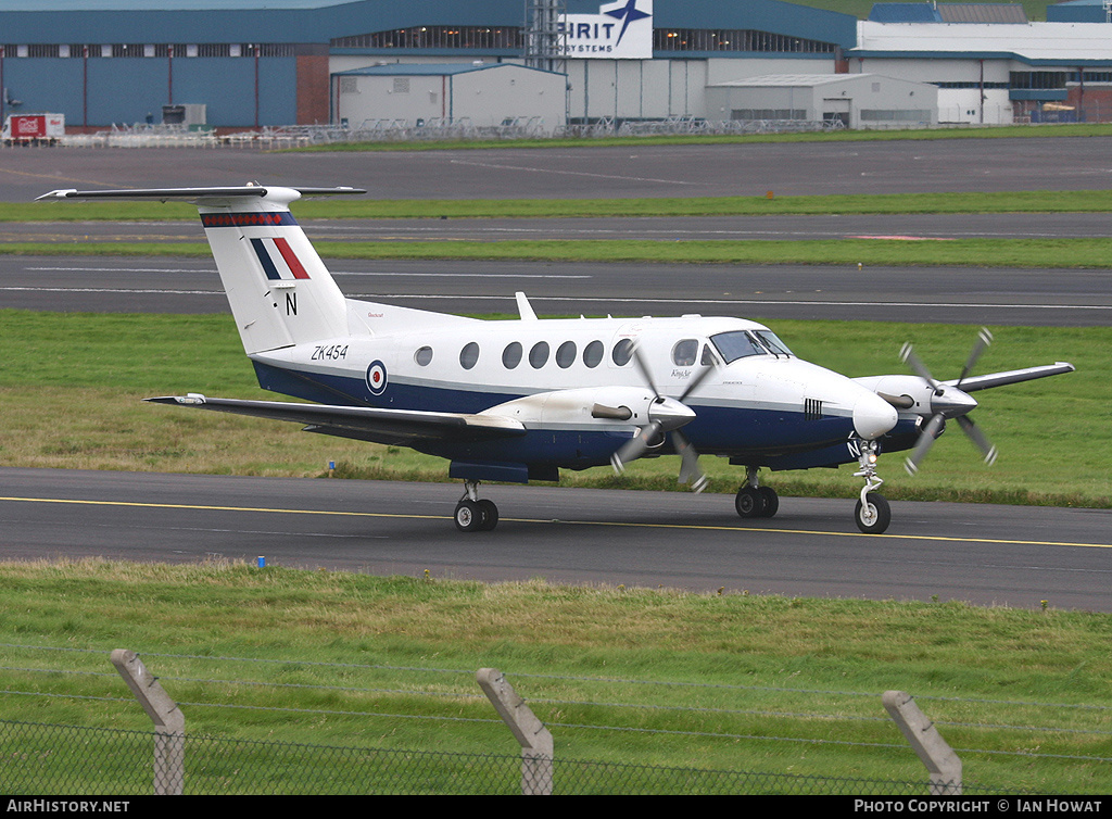 Aircraft Photo of ZK454 | Raytheon B200 King Air | UK - Air Force | AirHistory.net #144806