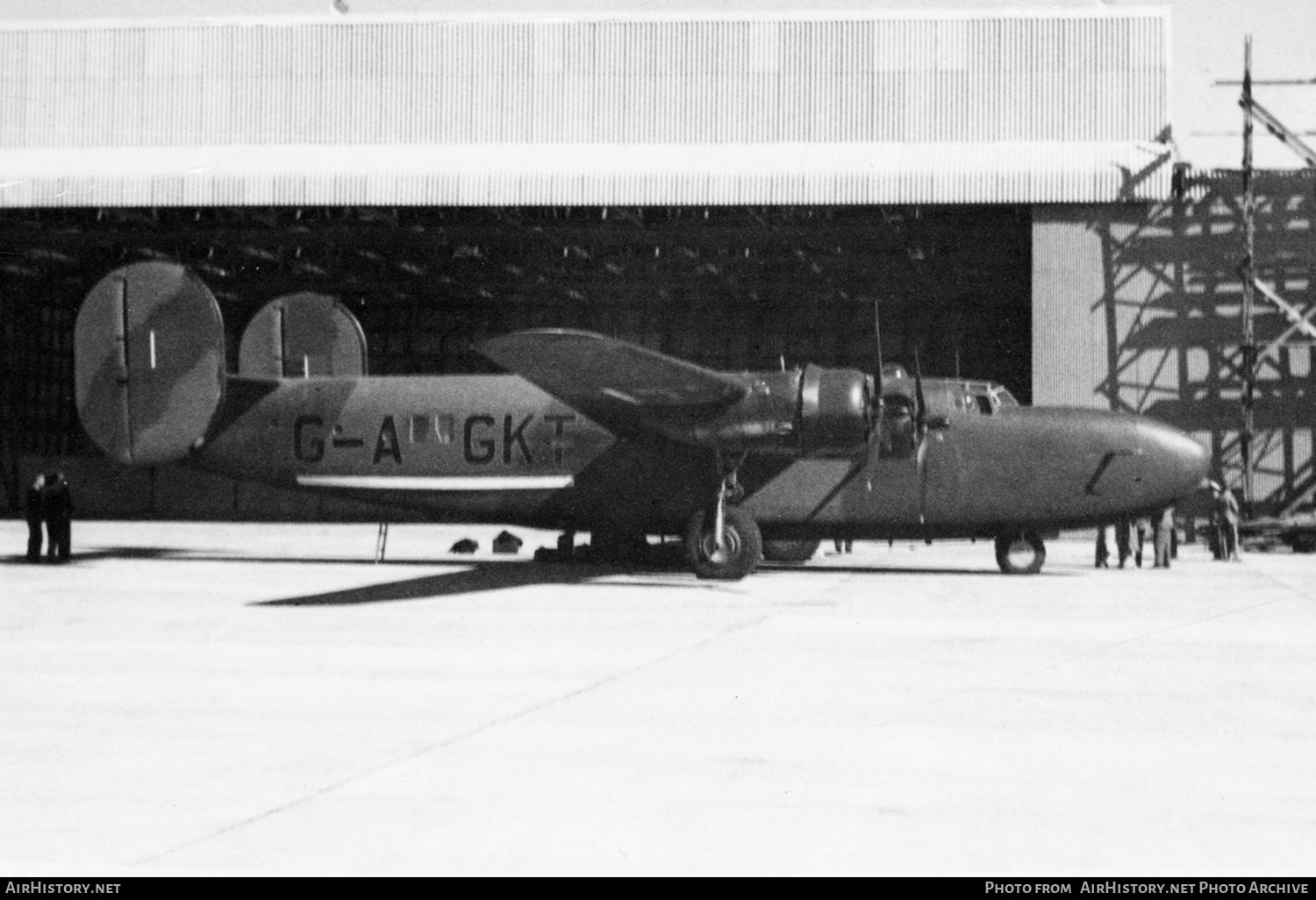 Aircraft Photo of G-AGKT | Consolidated LB-30 Liberator II | BOAC - British Overseas Airways Corporation | AirHistory.net #144827