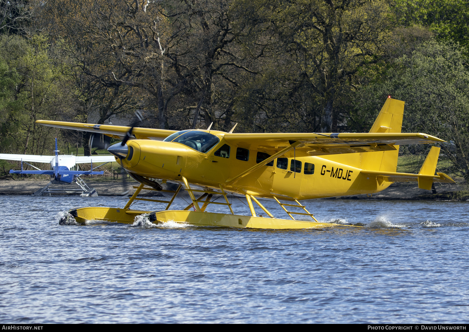 Aircraft Photo of G-MDJE | Cessna 208 Caravan I | Loch Lomond Seaplanes | AirHistory.net #144963