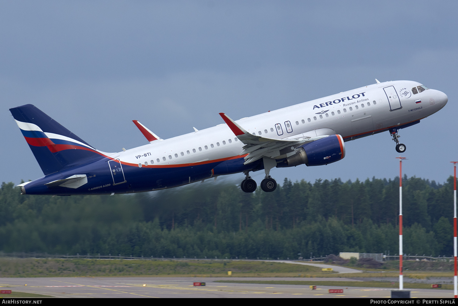 Aircraft Photo of VP-BTI | Airbus A320-214 | Aeroflot - Russian Airlines | AirHistory.net #144970