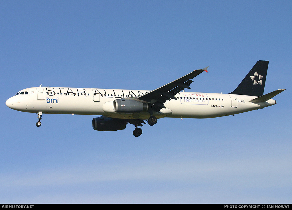 Aircraft Photo of G-MIDL | Airbus A321-231 | BMI - British Midland International | AirHistory.net #144988