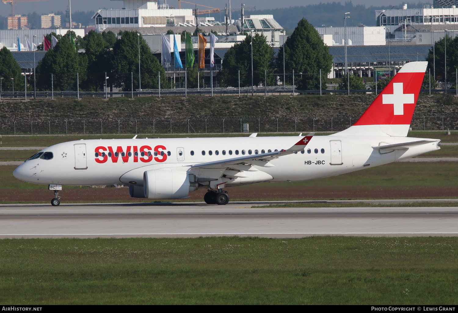 Aircraft Photo of HB-JBC | Bombardier CSeries CS100 (BD-500-1A10) | Swiss International Air Lines | AirHistory.net #145025