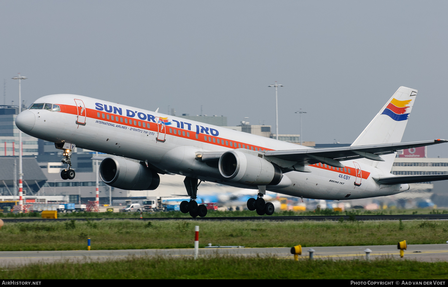 Aircraft Photo of 4X-EBY | Boeing 757-27B | Sun d'Or International Airlines | AirHistory.net #145074