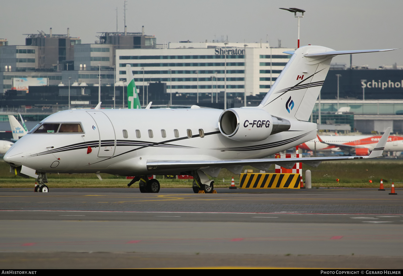 Aircraft Photo of C-FGFG | Bombardier Challenger 604 (CL-600-2B16) | Skyservice Business Aviation | AirHistory.net #145167