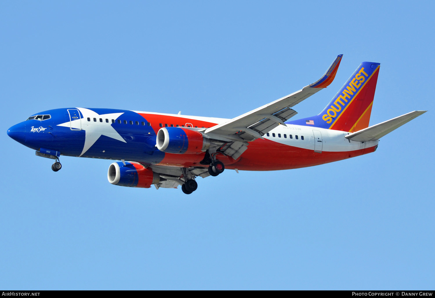 Aircraft Photo of N352SW | Boeing 737-3H4 | Southwest Airlines | AirHistory.net #145204