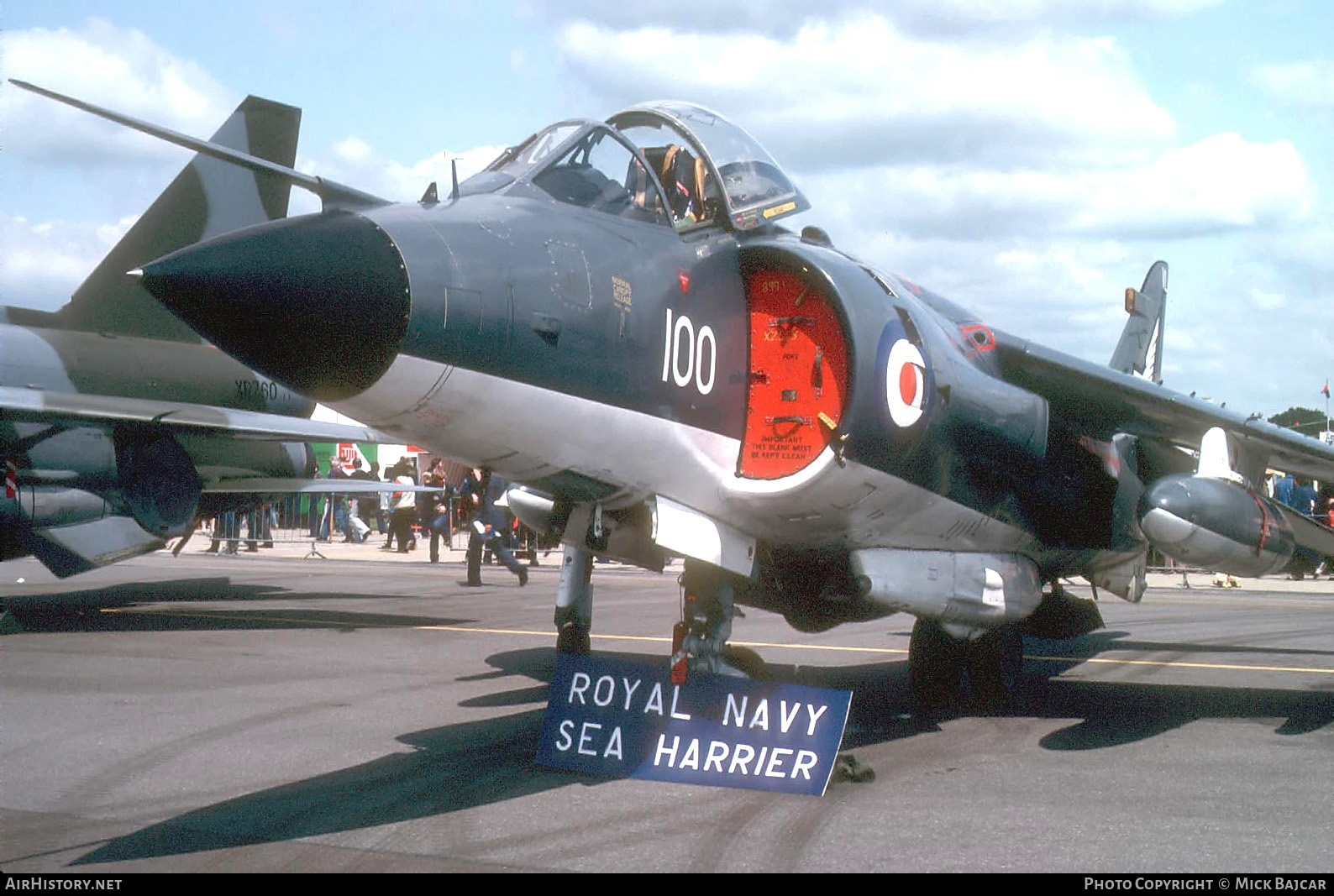Aircraft Photo of XZ451 | British Aerospace Sea Harrier FRS1 | UK - Navy | AirHistory.net #145243