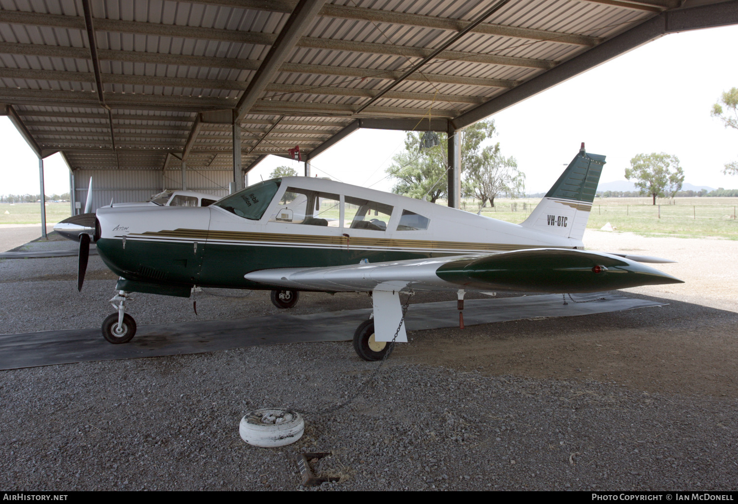 Aircraft Photo of VH-OTC | Piper PA-28R-200 Cherokee Arrow B | AirHistory.net #145323