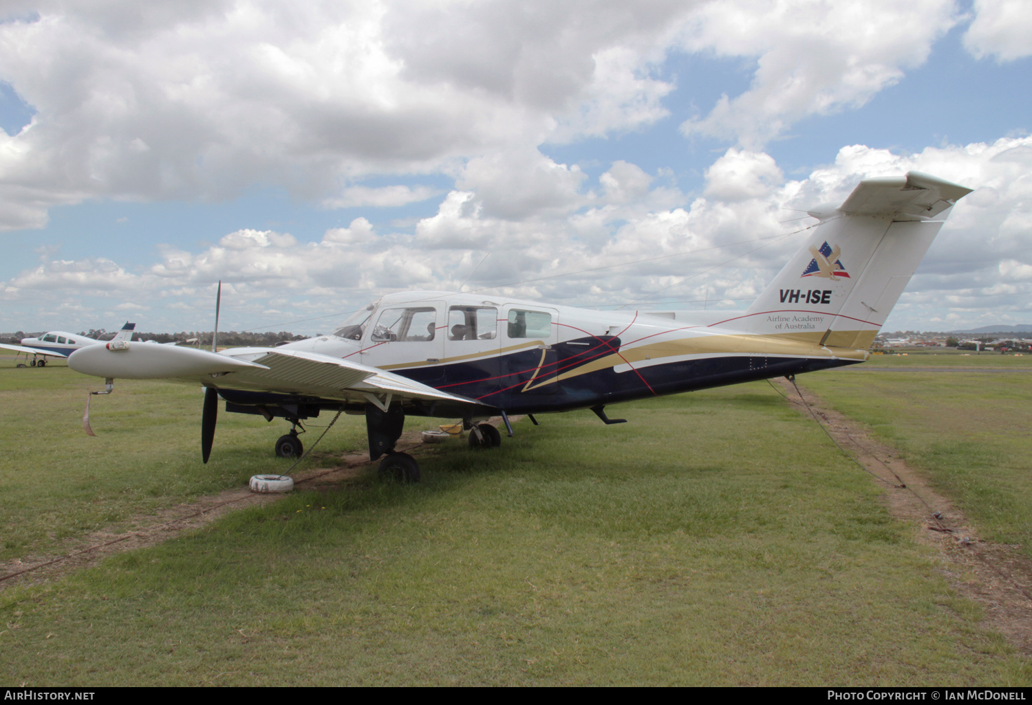 Aircraft Photo of VH-ISE | Beech 76 Duchess | Airline Academy of Australia | AirHistory.net #145359