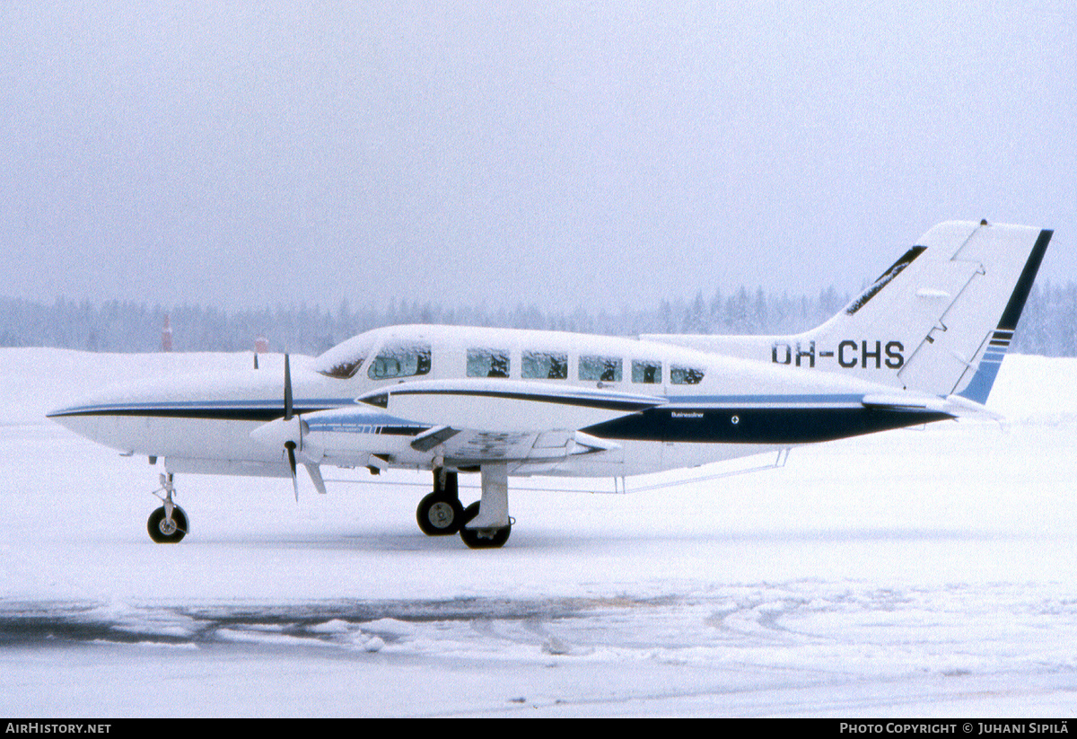 Aircraft Photo of OH-CHS | Cessna 402B Businessliner | AirHistory.net #145386