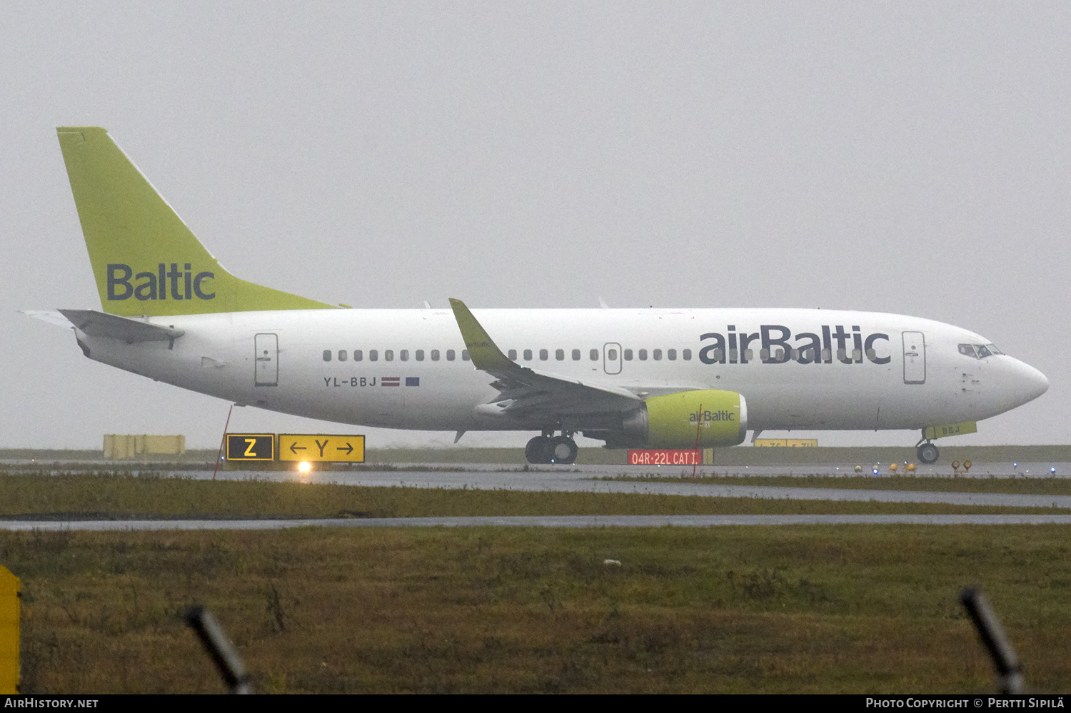 Aircraft Photo of YL-BBJ | Boeing 737-36Q | AirBaltic | AirHistory.net #145421