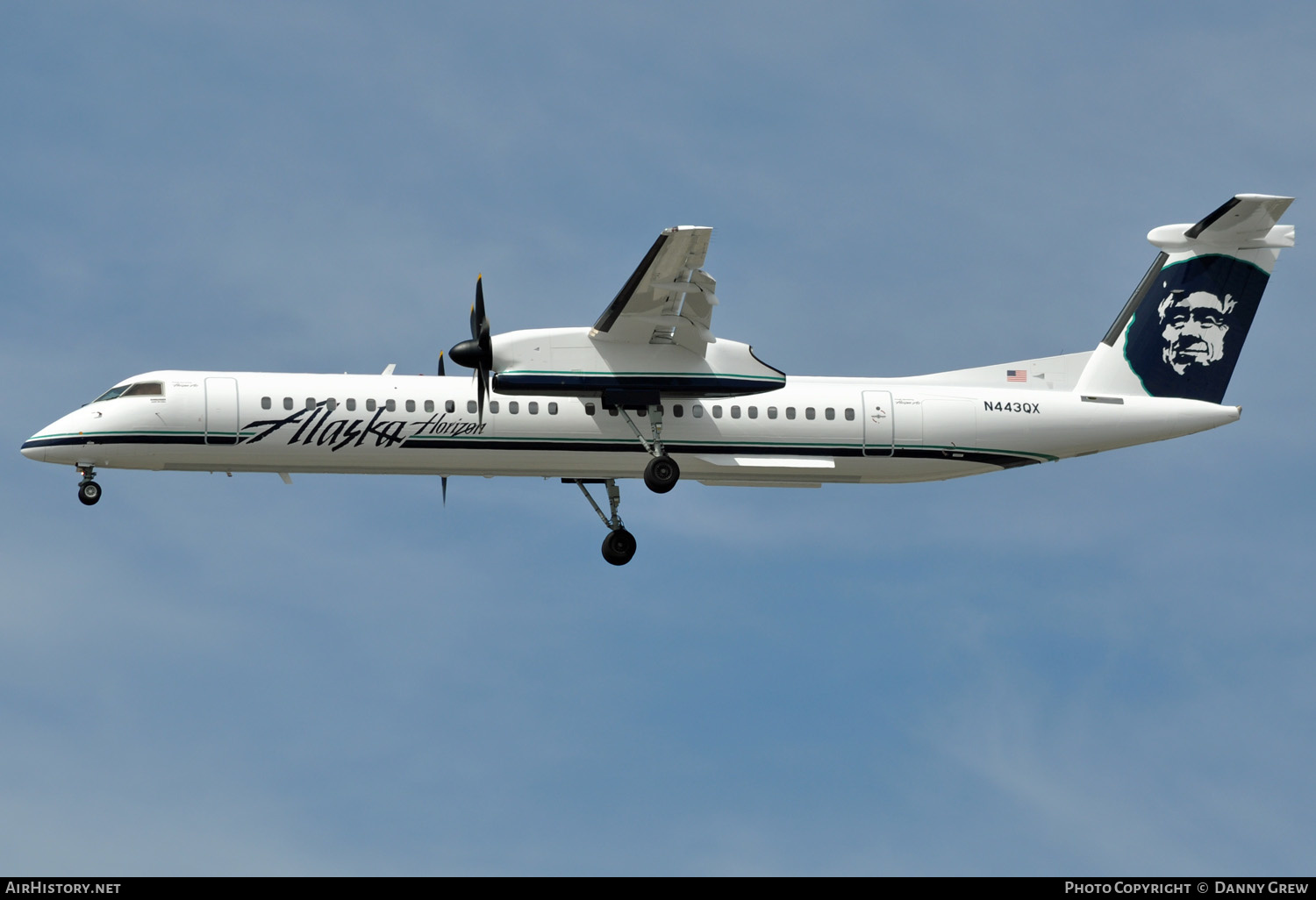Aircraft Photo of N443QX | Bombardier DHC-8-402 Dash 8 | Alaska Airlines | AirHistory.net #145479