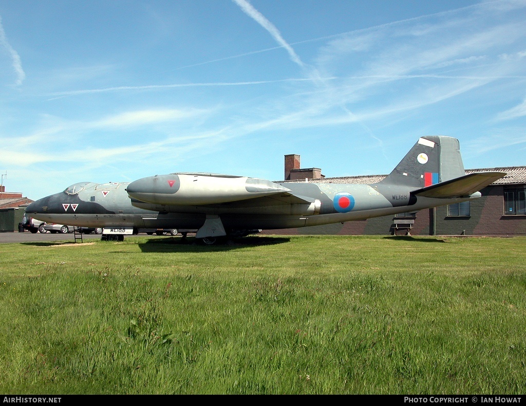 Aircraft Photo of WE188 | English Electric Canberra T4 | UK - Air Force | AirHistory.net #145503