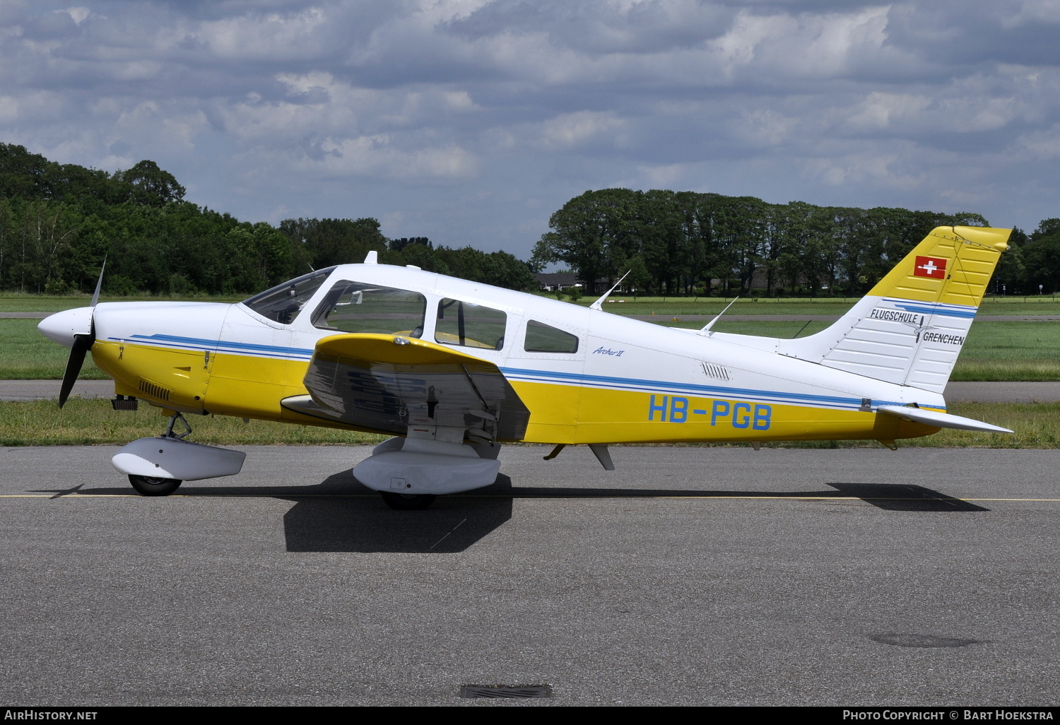 Aircraft Photo of HB-PGB | Piper PA-28-181 Archer II | Flugschule Grenchen | AirHistory.net #145518