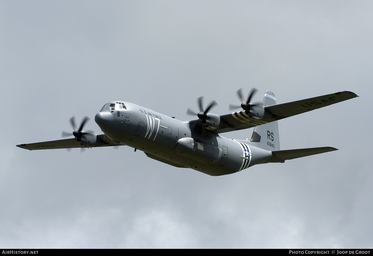 Aircraft Photo of 16-5840 / 65840 | Lockheed Martin C-130J-30 Hercules | USA - Air Force | AirHistory.net #145565