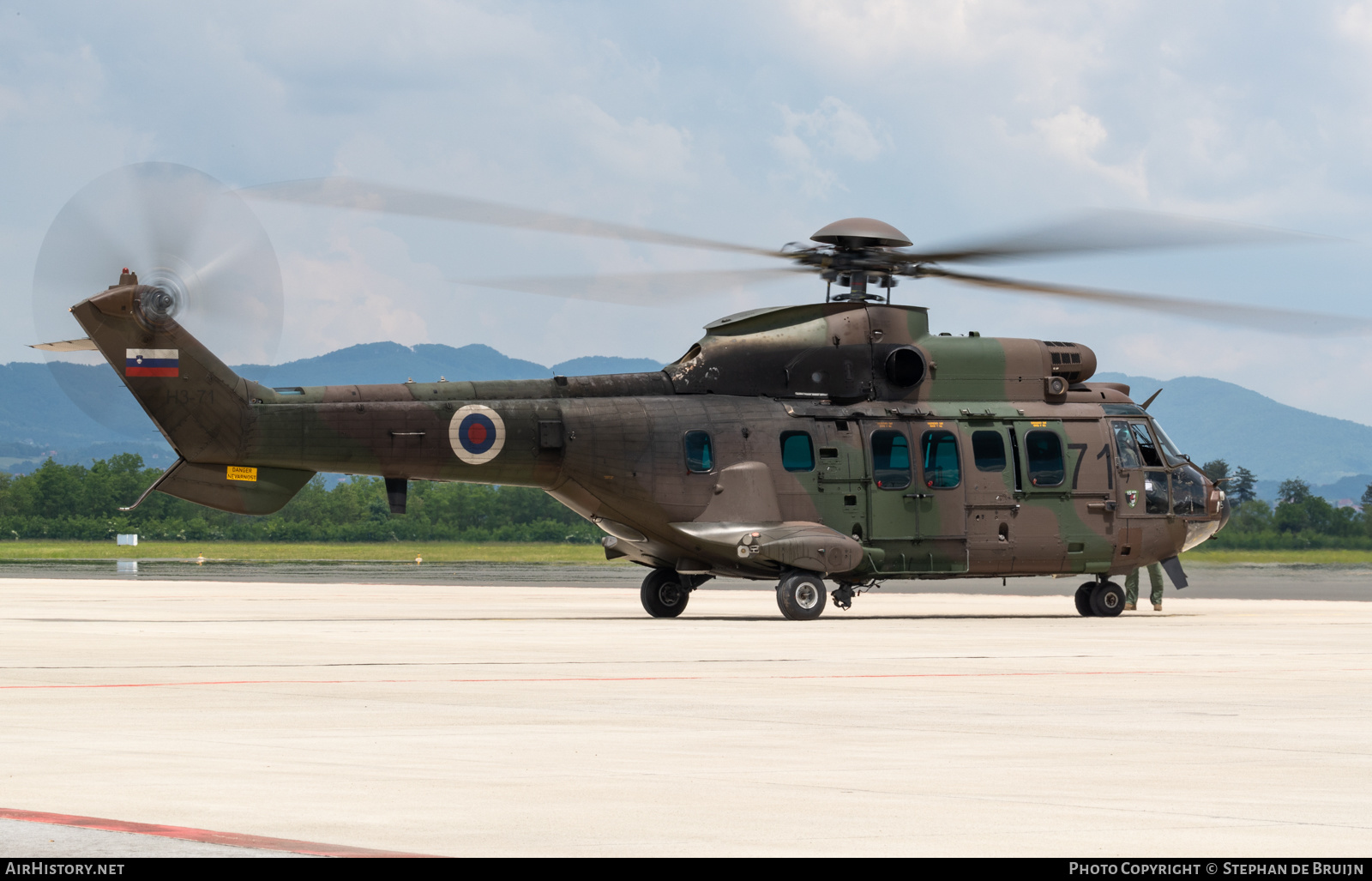 Aircraft Photo of H3-71 | Eurocopter AS-532AL Cougar | Slovenia - Air Force | AirHistory.net #145723