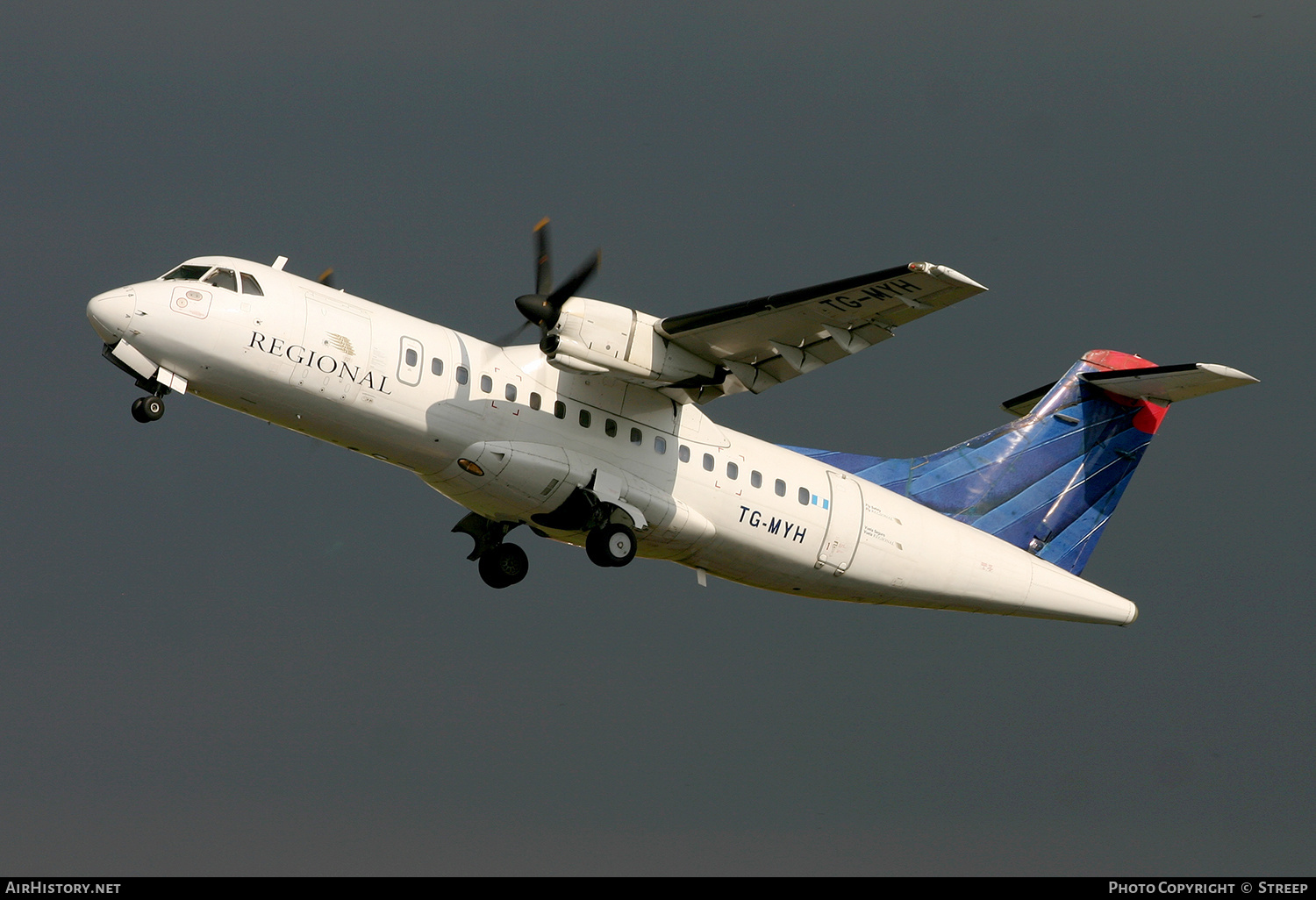 Aircraft Photo of TG-MYH | ATR ATR-42-300 | TACA Regional - Transportes Aéreos del Continente Americano | AirHistory.net #145733