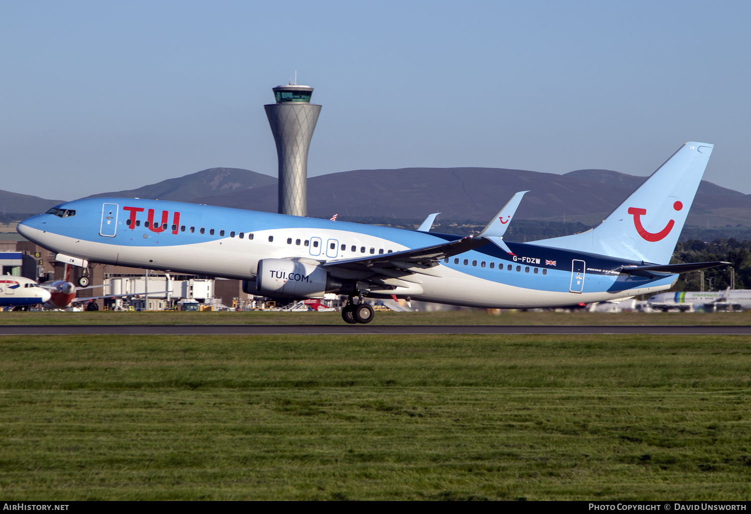 Aircraft Photo of G-FDZW | Boeing 737-8K5 | TUI | AirHistory.net #145745