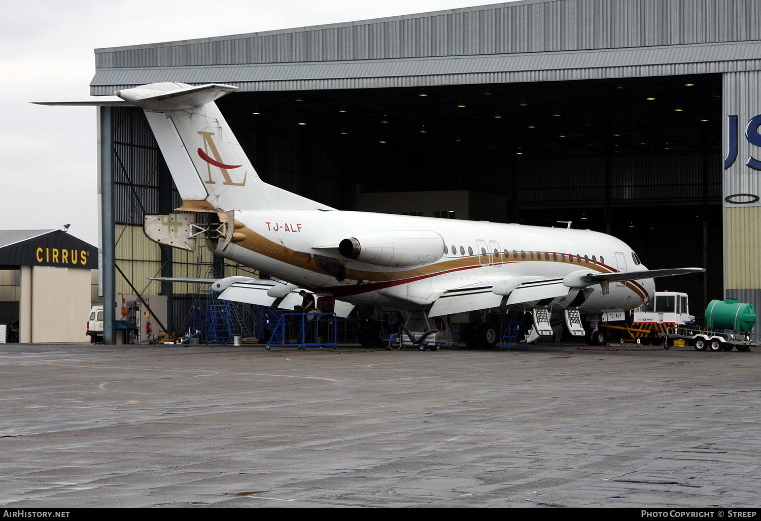 Aircraft Photo of TJ-ALF | Fokker F28-4000 Fellowship | AirHistory.net #145869