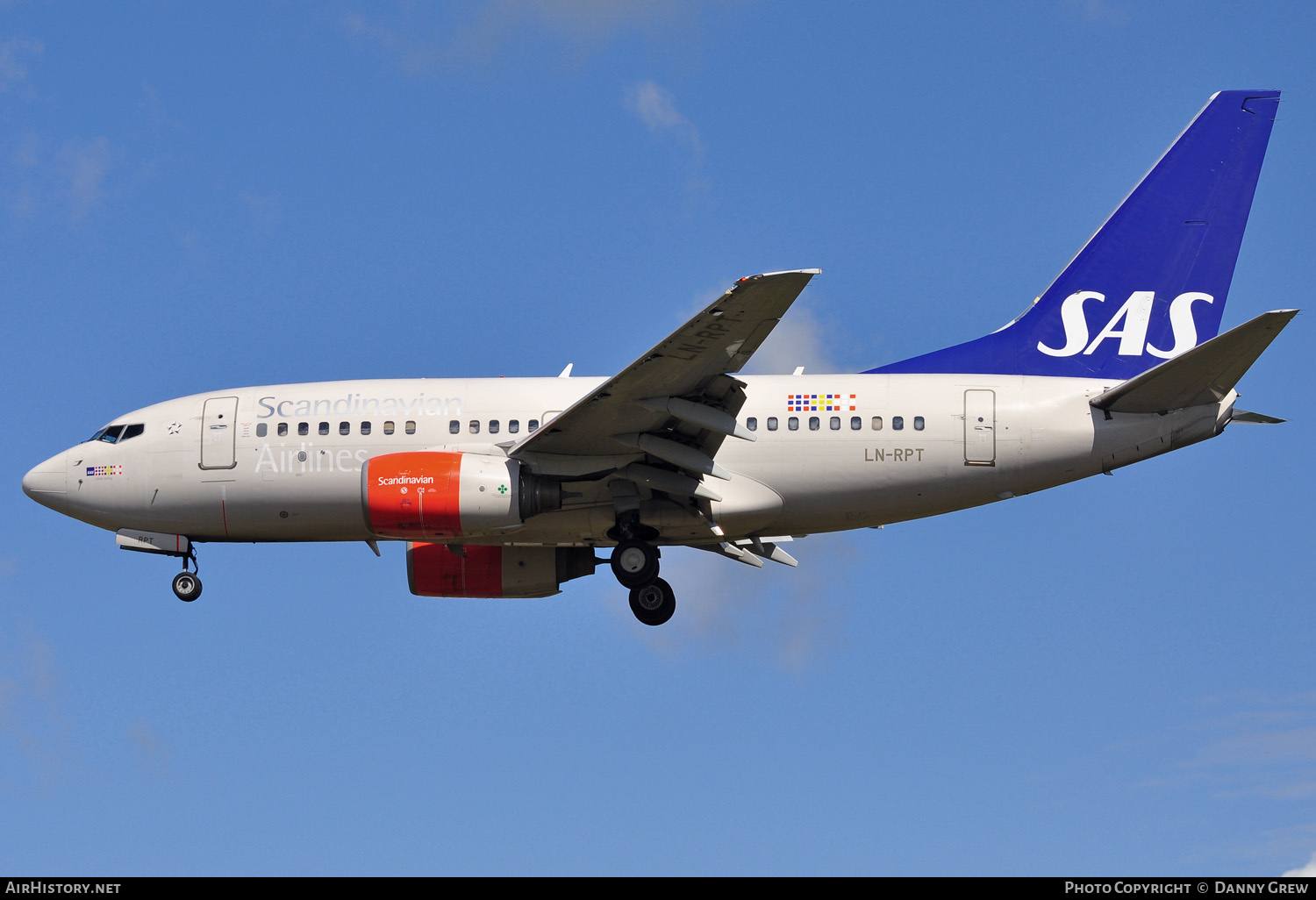 Aircraft Photo of LN-RPT | Boeing 737-683 | Scandinavian Airlines - SAS | AirHistory.net #145899