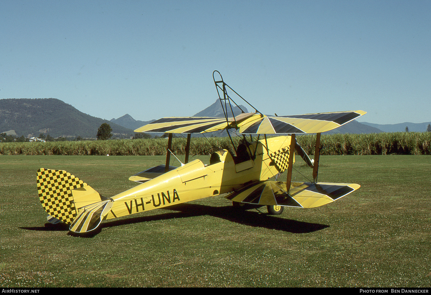 Aircraft Photo of VH-UNA | De Havilland D.H. 82A Tiger Moth | AirHistory.net #145920