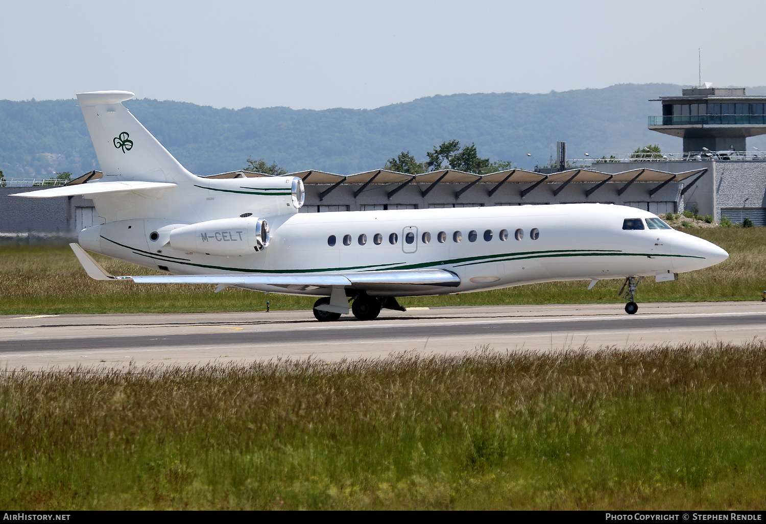 Aircraft Photo of M-CELT | Dassault Falcon 7X | AirHistory.net #145923