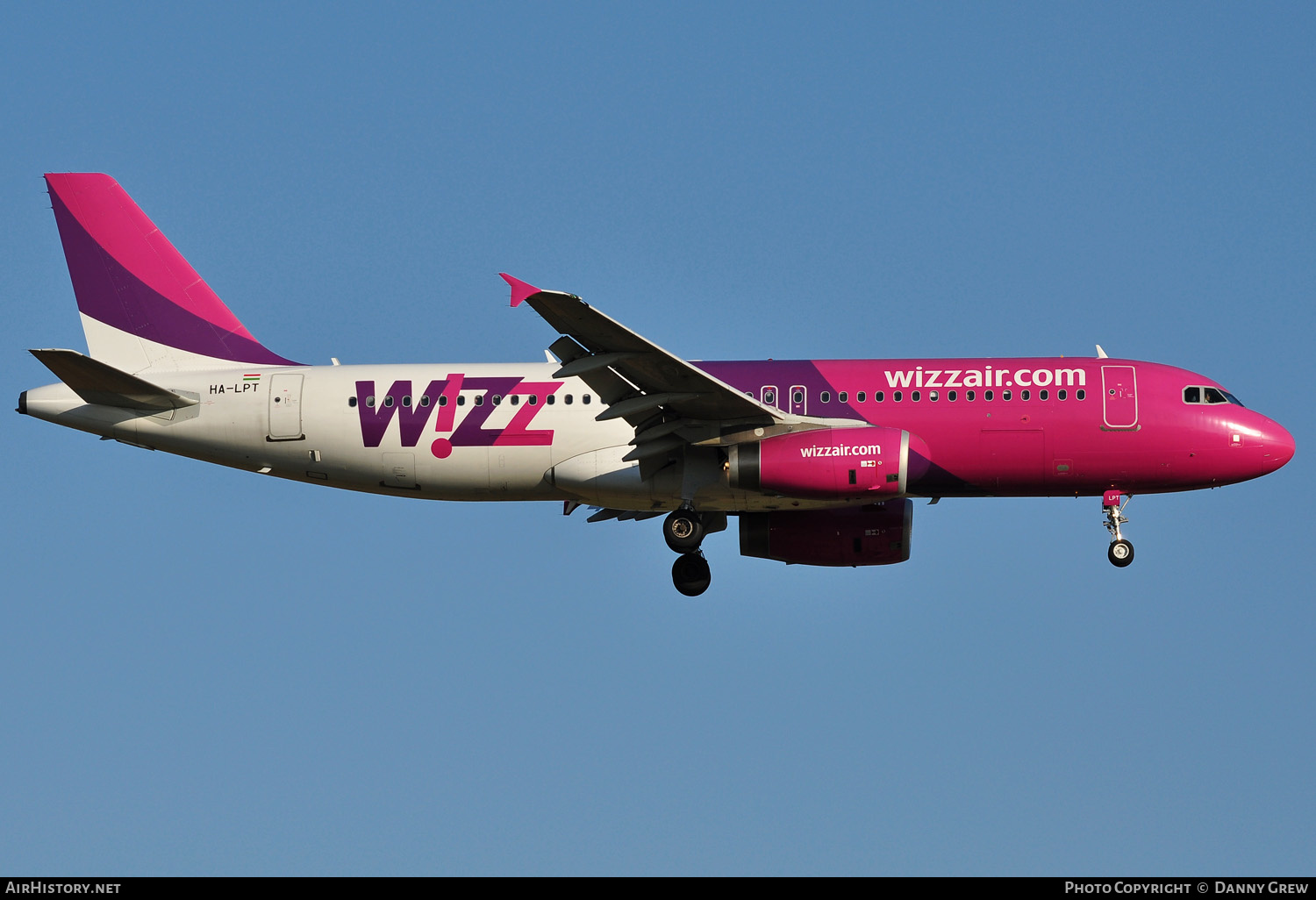 Aircraft Photo of HA-LPT | Airbus A320-232 | Wizz Air | AirHistory.net #145996