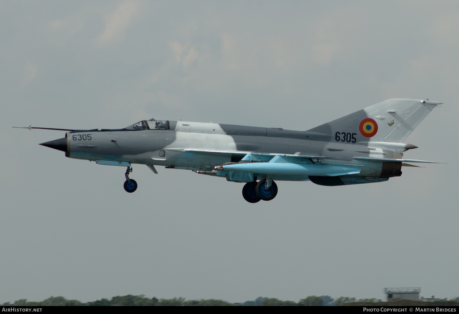 Aircraft Photo of 6305 | Mikoyan-Gurevich MiG-21MF Lancer C | Romania - Air Force | AirHistory.net #146002