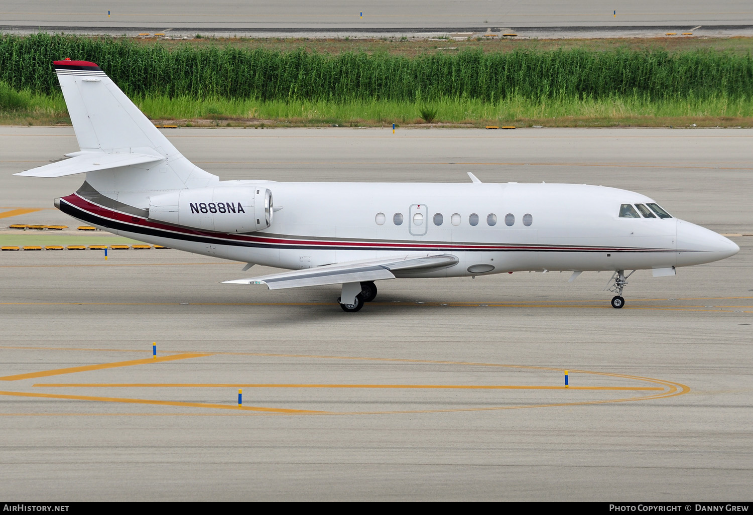 Aircraft Photo of N888NA | Dassault Falcon 2000 | AirHistory.net #146062
