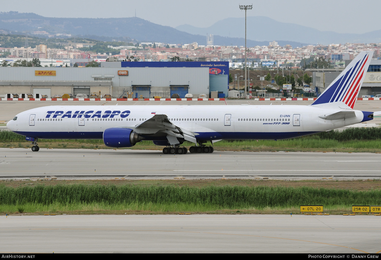 Aircraft Photo of EI-UNN | Boeing 777-312 | Transaero Airlines | AirHistory.net #146101